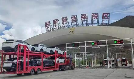 拉薩綜合保稅區投產SMT智能終端項目 今年已累計新招引企業7家