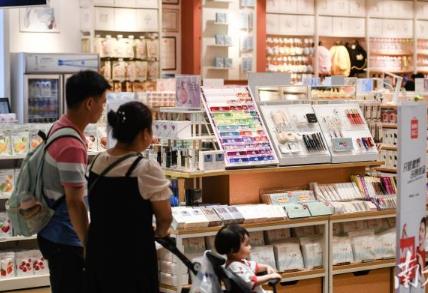 廣東將打造3個萬億級消費品產業