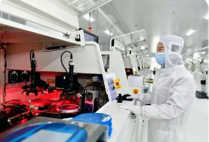 AI重塑“芯”格局 半導體行業2025年盈利分化