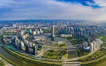 河南自貿區鄭州片區世界500強達117家 富士康科研中心等落戶