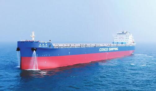 國內首艘80000噸多用途糧食運輸船“國韻海”輪交付命名