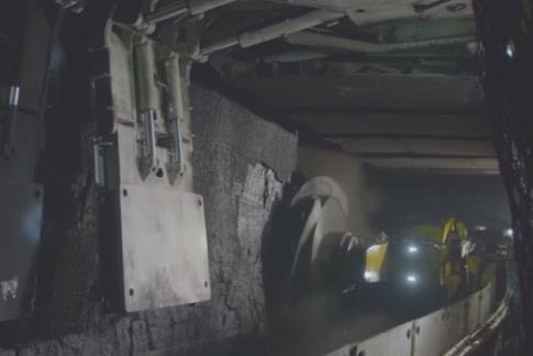 “老”礦迎來“新”場景 傳統采煤向現代智能開采“加速跑”
