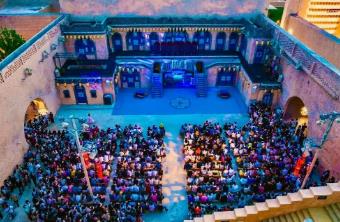 河南清明假期旅游吸金超125億元 春日“賞花經濟”火熱