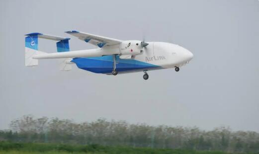 HH-200航空商用無人運輸系統首飛成功
