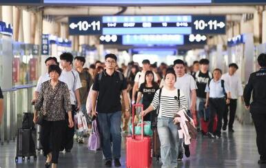 一季度我國交通出行人數為177.7億人次