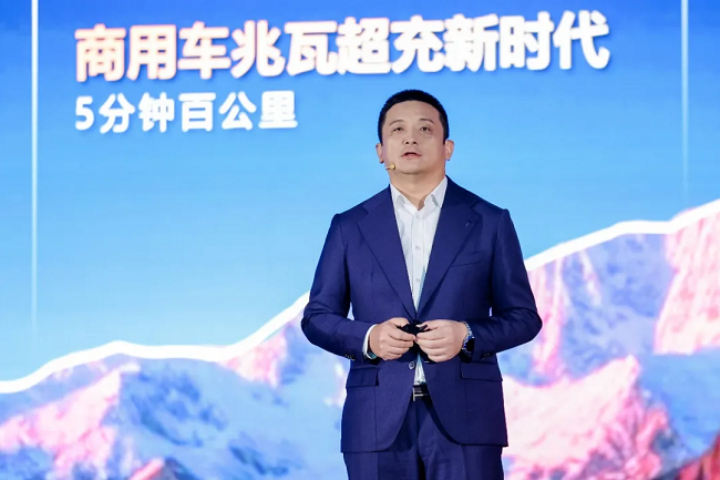 華為何波：邁向兆瓦超充新時代，讓有路的地方就有高質量充電