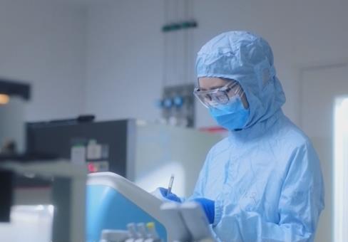 從跟跑到領跑 生物醫藥產業實現歷史性跨越