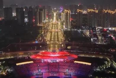 創意焰火、文旅街區熱度攀升 這些景點等你“五一”打卡