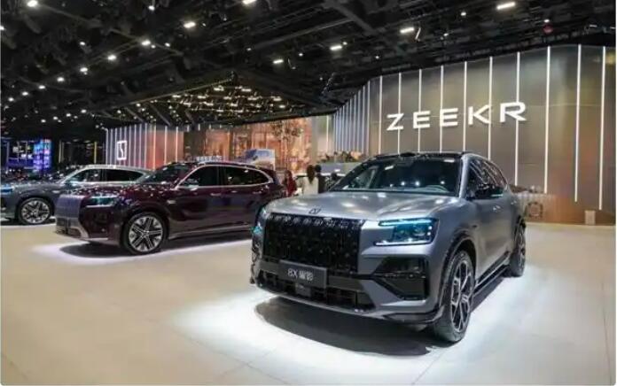 搶占豪華車市場 極氪體系化競爭實力初顯