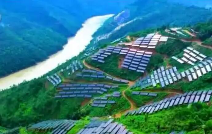 我國首個全國產控制系統水光互補項目投運