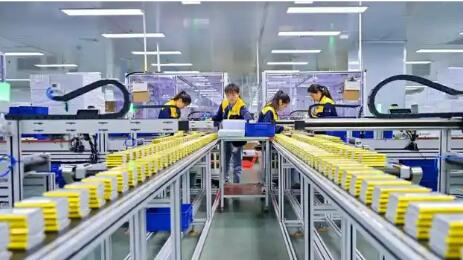 用“中國服務”為輕工業增值賦能