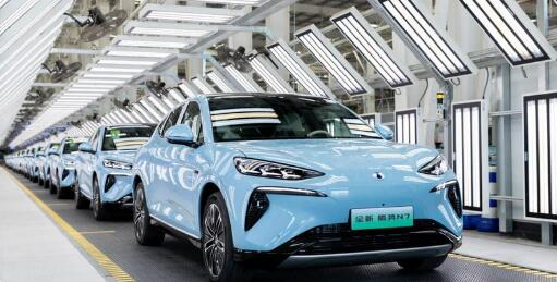 中國新能源汽車出海再提速