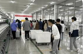 激活產業“雙引擎” 多地跑出就業“加速度”