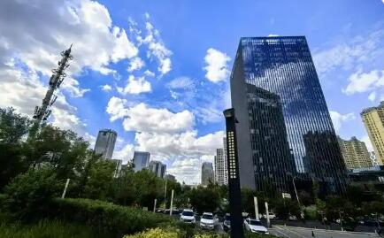 烏魯木齊經開區：重點項目填補產業空白
