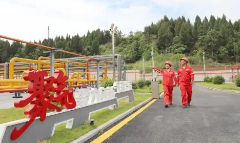 500億方大氣區綻放“黨建紅”