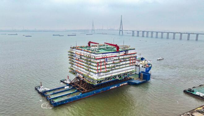 世界規模最大海上換流站“海風之心”正式啟運