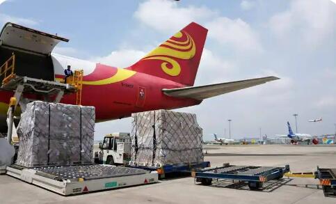 中國國際航空貨運網絡不斷織密 為暢通國際貿易筑牢物流根基