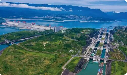 “真正使黃金水道產生黃金效益”——從三個時間維度看三峽水運新通道工程