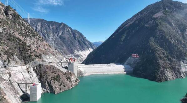 世界第一高壩大渡河雙江口水電站并網發電