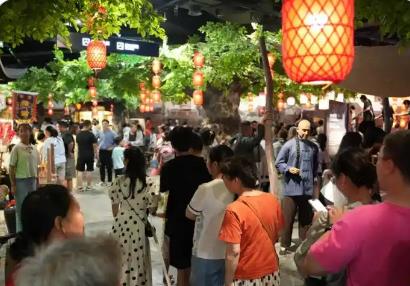 暑期旅游市場全面啟動：“跟著課本去旅行”取代傳統“熱門景點榜單”