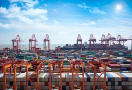 上半年河南外貿首次突破5000億元 增長26%