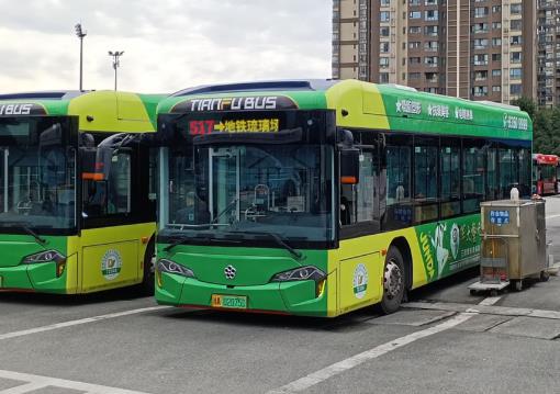更新新能源城市公交車 四川每輛補貼10萬元