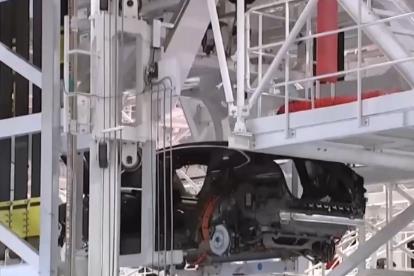 從造車新勢力“原生智能”到傳統制造“老樹新枝” 制造業升級走向全鏈條系統重塑