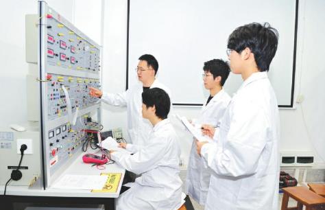 教育之強夯筑四川現代化建設之基——“十五五”開局之年看加快推進教育強省建設