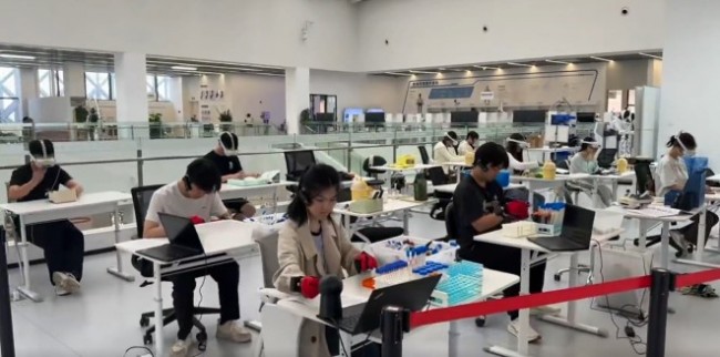 算法開源了,模型趨同了,接下來拼什么?——手智創新全新一代智能觸覺手套發布