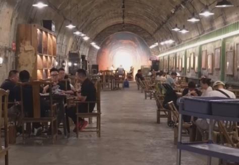 市集、食堂、茶館、火鍋店……解鎖防空洞里的夏日涼意 新地標激活新消費