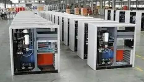 前7個月貨物貿易進出口突破30萬億元 中國外貿含“新”量有多足？