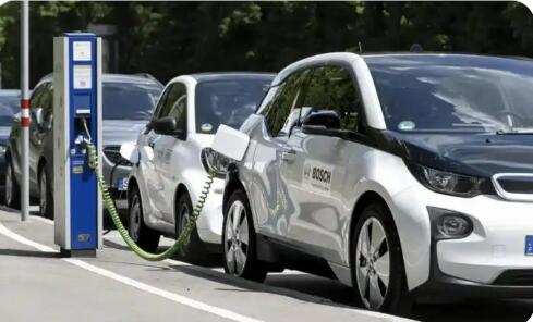 綜述｜歐洲加速汽車電動化轉型挑戰產業傳統格局