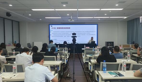 湖南岳陽：“黨建紅”領航“司法藍”
