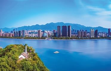 浙江桐廬：“中國民營快遞之鄉”的“新棋局”