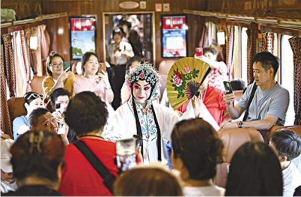 服務消費何以成拉動經濟增長重要引擎