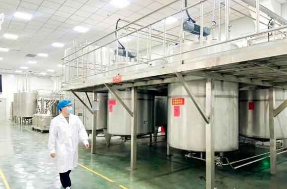 從“論堆賣”到“論克賣”再到“賣全球”：新疆核桃身價躍升