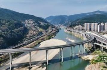 四川廣元打造成渝地區北向重要門戶樞紐