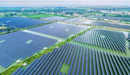 我國光伏發電裝機歷史性超過煤電