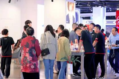 消費市場告別低價“內卷”邁向“質量時代”