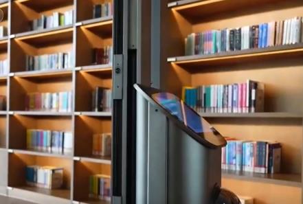 從“讀書人”變成“書中人” “圖書館+AI”為讀者帶來更好閱讀體驗