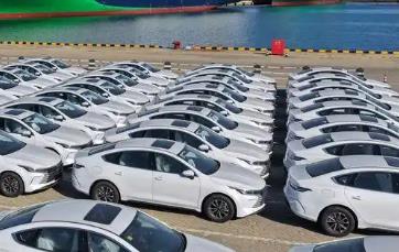 中國智能網聯新能源汽車開啟新征程