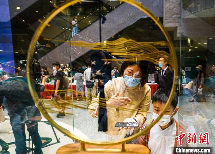 “文化夜游”點亮上海夜間經濟