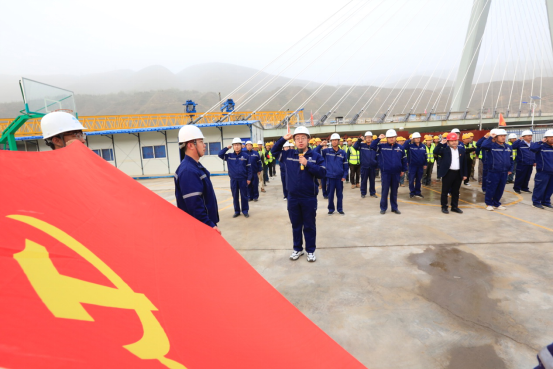 延安精神引領中國二冶蘭州柴家峽黃河大橋建設