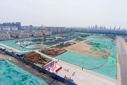 “踐行西柏坡精神 建設人民滿意工程”中國二十二冶中儲糧項目舉專題企業開放日宣傳活動