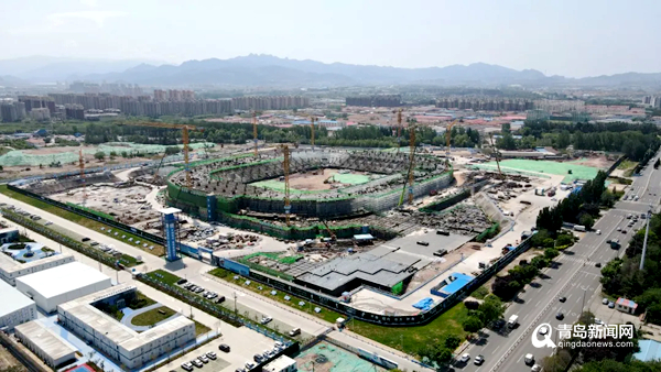 輪廓初現！2023亞洲杯青島青春足球場“沖”出地平線