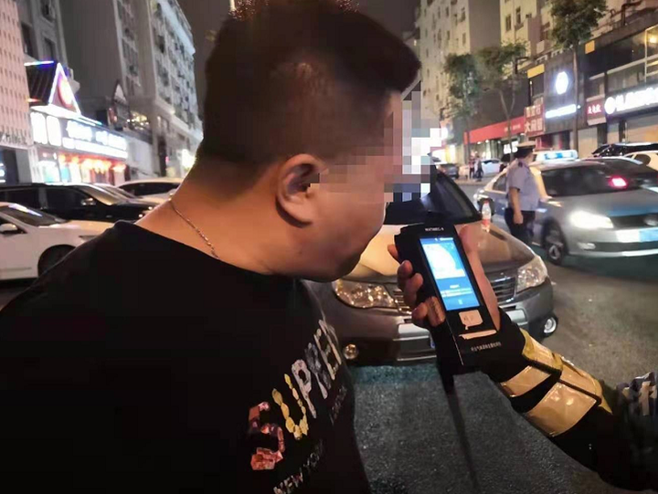 只隔了仨小時 男子同一地點連續兩次酒駕被查