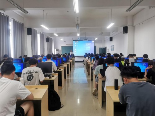 萬應工場低碼實訓走進湖南工程學院，助力軟件應用型人才培養 