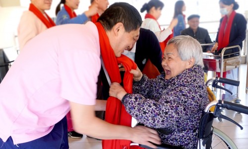 深圳市養老護理院發力認知照護領域，市場化床位惠及更多家庭
