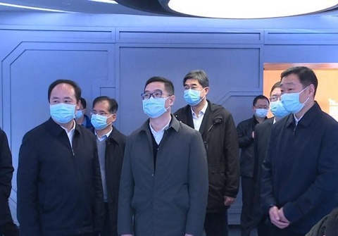 寧詠來赤壁調研工業經濟、特色產業發展工作