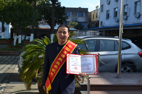 董忠岳：無償獻血的堅持者、傳播者和影響者